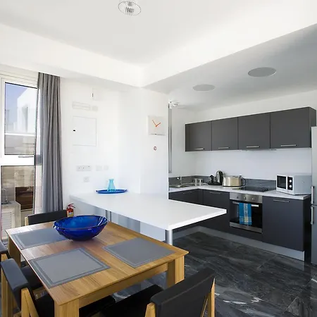 Villa Paradise Cove Luxurious